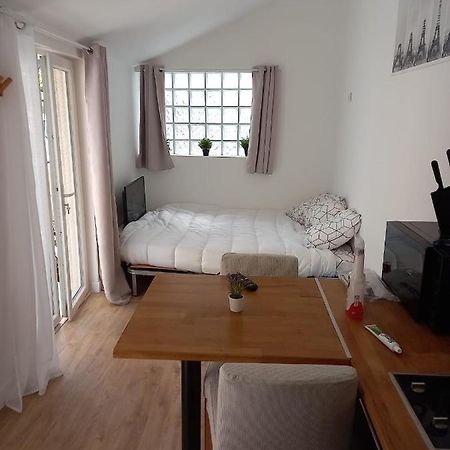 Studio Avec Terrasse Paris Sud Villejuif Luaran gambar